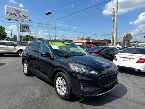 2021 Ford Escape SE