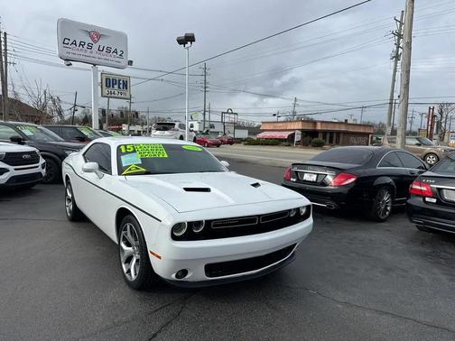 2015 Dodge Challenger SXT Plus