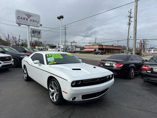 2015 Dodge Challenger SXT Plus