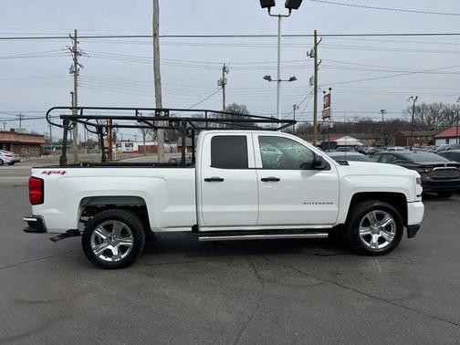 2016 Chevrolet Silverado 1500 Custom