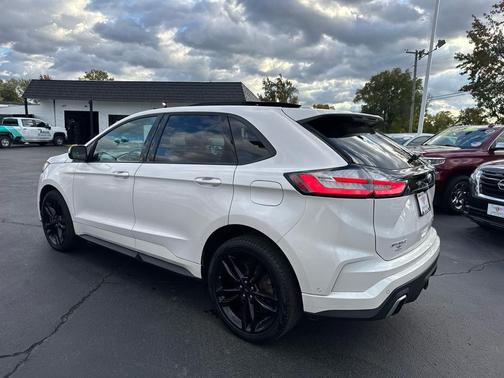 2019 Ford Edge ST