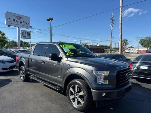 Gray 2017 Ford F-150 XLT