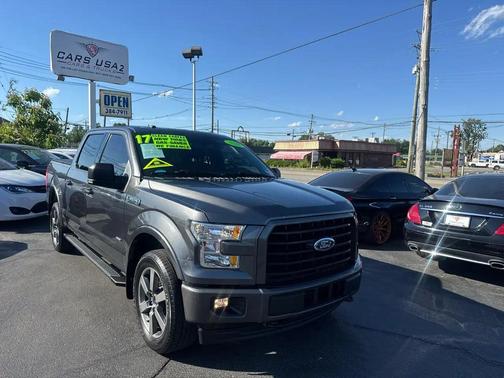 Gray 2017 Ford F-150 XLT