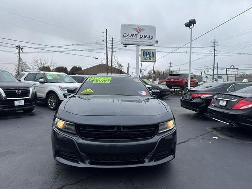 2019 Dodge Charger SXT