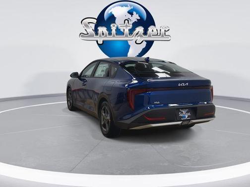 2026 Kia K4 