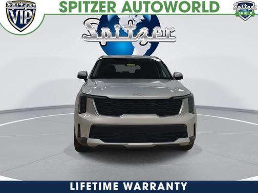Ivory Silver 2026 Kia Sorento LX