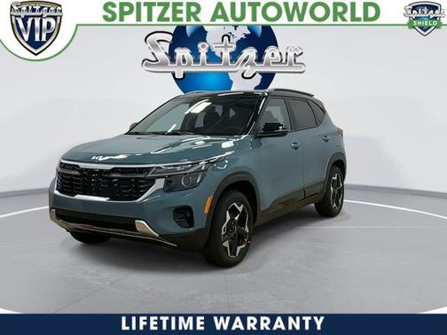 Blue / Black 2026 Kia Seltos S