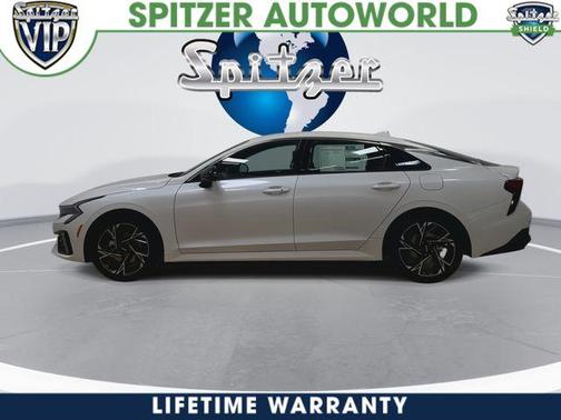 Snow White Pearl 2026 Kia K5 GT-Line
