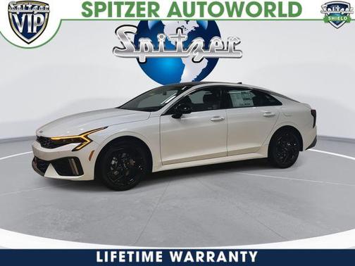 Snow White Pearl 2026 Kia K5 GT-Line