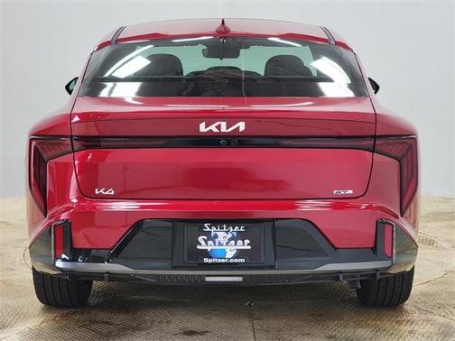 2025 Kia K4 GT-Line