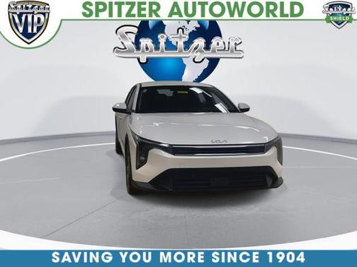 Snow White Pearl 2026 Kia K4 LXS