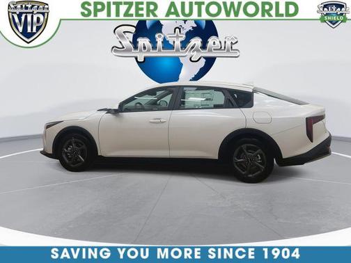 Snow White Pearl 2026 Kia K4 LXS