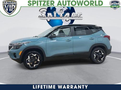 Blue / Black 2026 Kia Seltos S