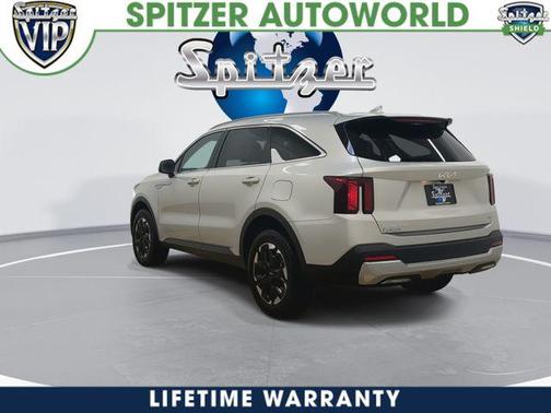 Ivory Silver 2026 Kia Sorento S