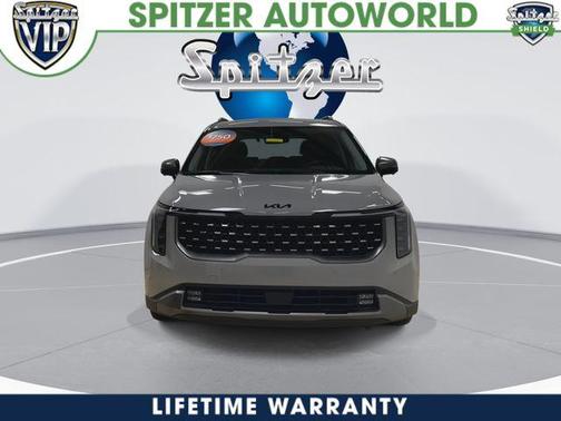 Ceramic Silver 2026 Kia Carnival SX Prestige