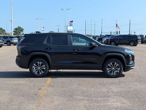 Mosaic Black Metallic 2026 Chevrolet Equinox 1LT