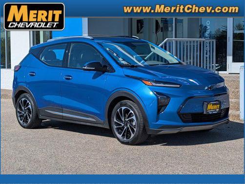 Bright Blue Metallic 2023 Chevrolet Bolt EUV FWD Premier