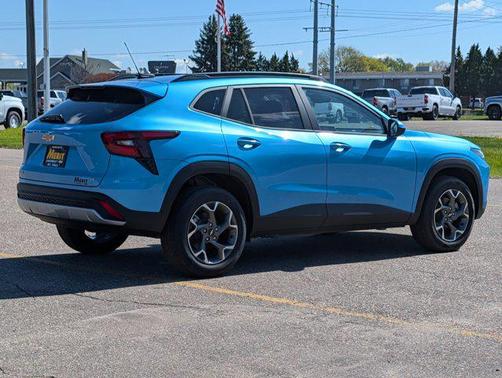 Marina Blue Metallic 2026 Chevrolet Trax LT