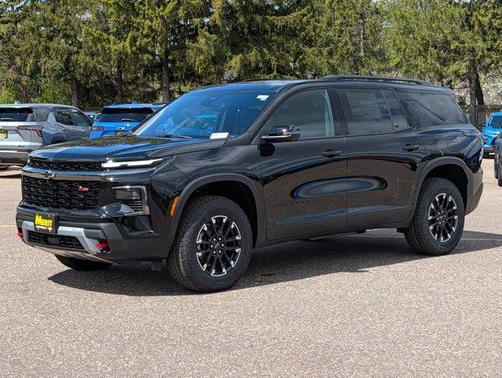 Mosaic Black Metallic 2026 Chevrolet Traverse AWD Z71