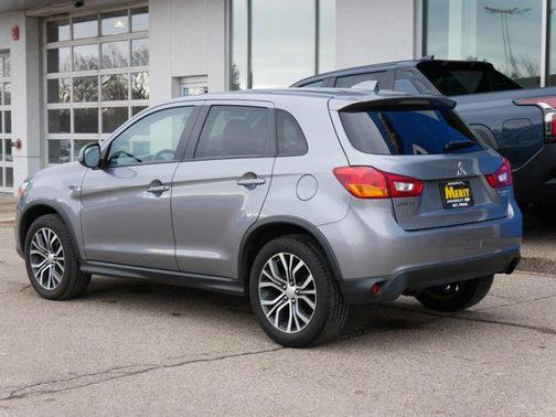 2017 Mitsubishi Outlander Sport ES 2.0