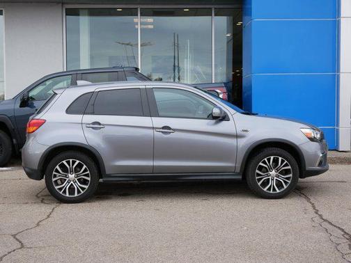 2017 Mitsubishi Outlander Sport ES 2.0