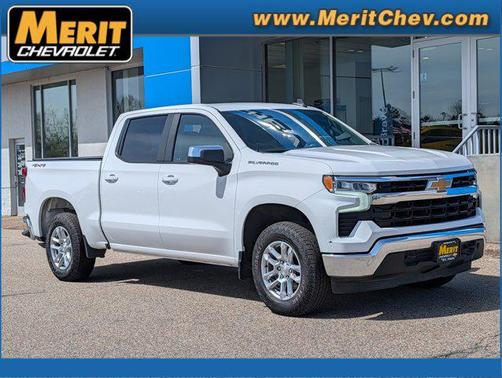 Summit White 2022 Chevrolet Silverado 1500 LT