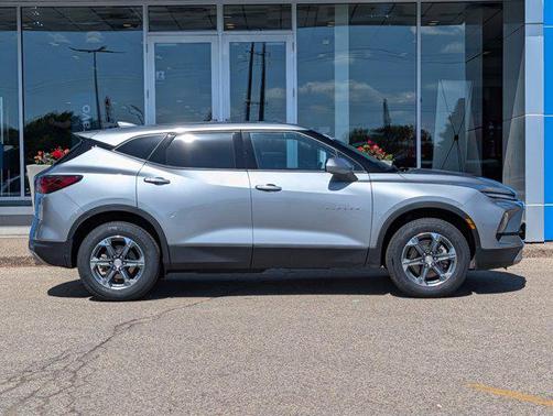 Sterling Gray Metallic 2025 Chevrolet Blazer 2LT