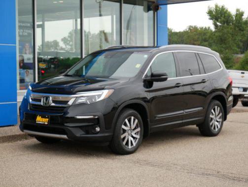 2022 Honda Pilot AWD Black Edition
