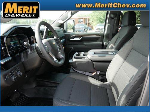 2025 Chevrolet Silverado 3500 LT