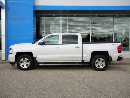 2017 Chevrolet Silverado 1500 2LT