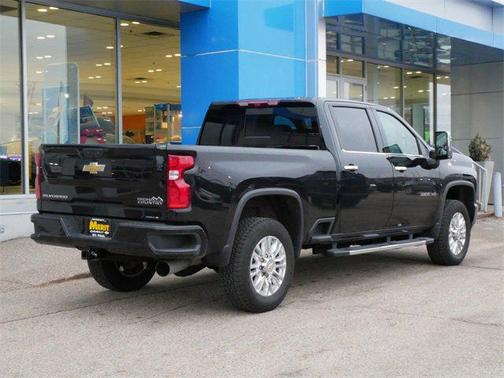 2023 Chevrolet Silverado 3500 High Country