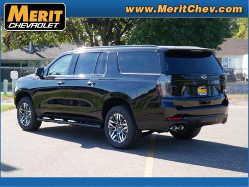 2026 Chevrolet Suburban Z71, 4WD