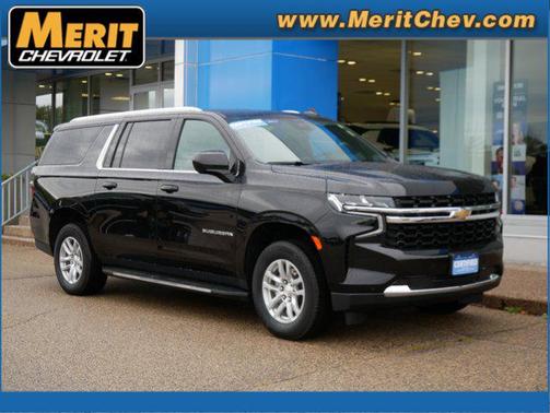 2023 Chevrolet Suburban LS