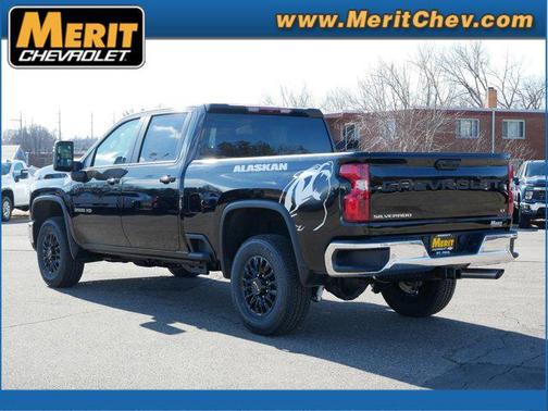 2025 Chevrolet Silverado 3500 LT