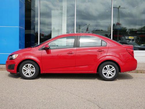 2012 Chevrolet Sonic 1LS