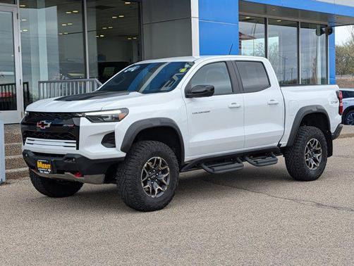 Summit White 2025 Chevrolet Colorado ZR2