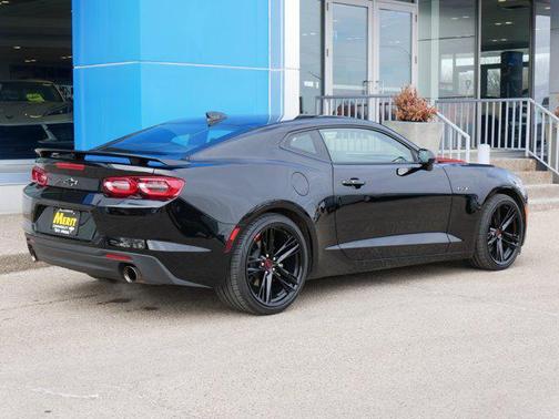 2024 Chevrolet Camaro RWD Coupe LT1