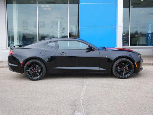 2024 Chevrolet Camaro RWD Coupe LT1