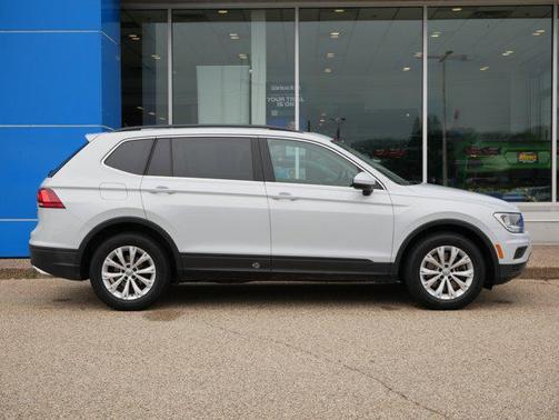 2019 Volkswagen Tiguan 2.0T SE 4MOTION