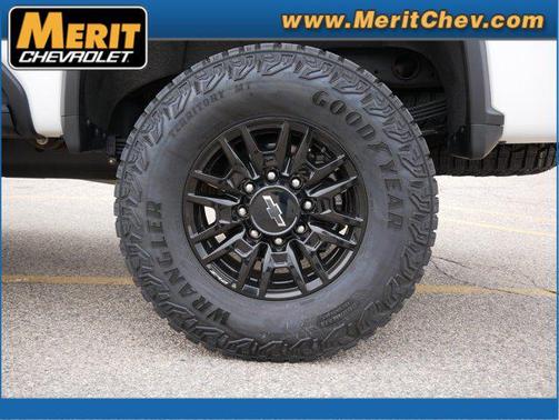 2025 Chevrolet Silverado 2500 4WD Crew Cab Standard Bed ZR2