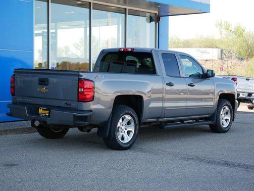 2017 Chevrolet Silverado 1500 2LT