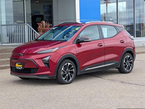 Radiant Red Tintcoat 2023 Chevrolet Bolt EUV FWD Premier