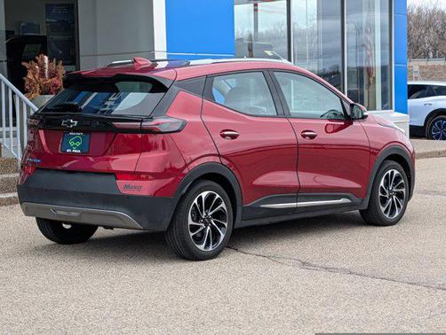 Radiant Red Tintcoat 2023 Chevrolet Bolt EUV FWD Premier