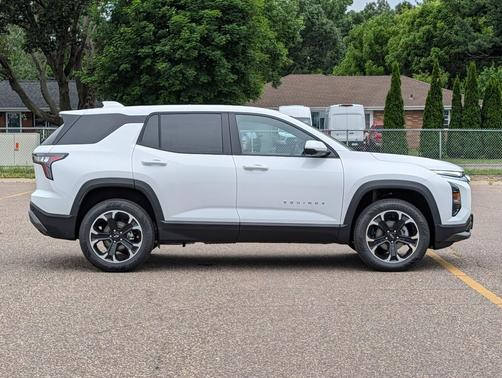 Summit White 2026 Chevrolet Equinox 1LT