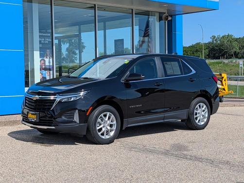 Mosaic Black Metallic 2024 Chevrolet Equinox 1LT