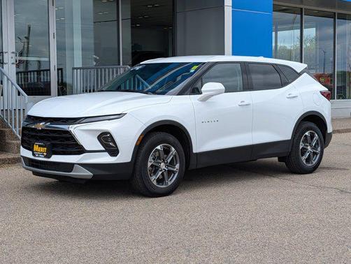 Summit White 2025 Chevrolet Blazer 2LT