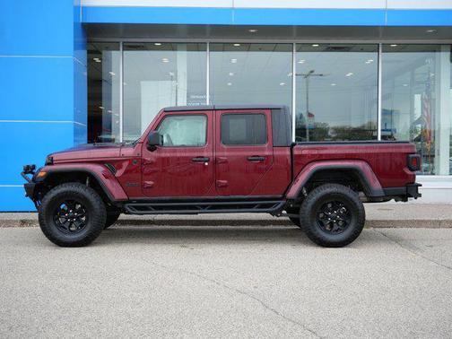 2021 Jeep Gladiator Sport