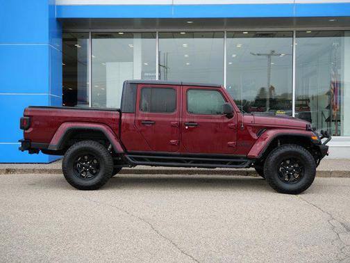 2021 Jeep Gladiator Sport