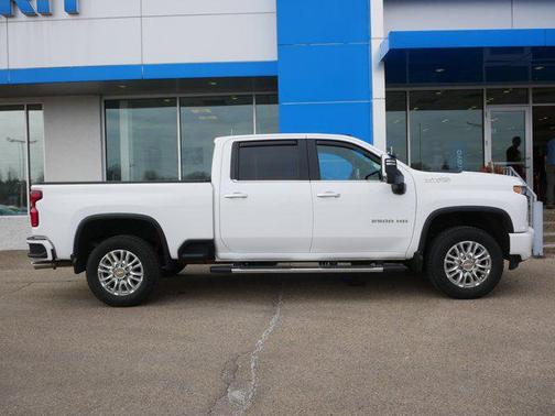 2022 Chevrolet Silverado 2500 High Country