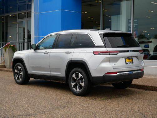 2024 Jeep Grand Cherokee 4xe Base